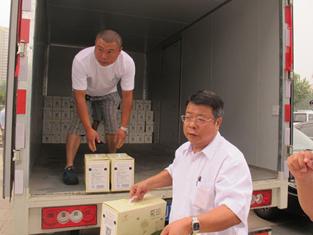 水果罐頭難打開(kāi)是因?yàn)闆](méi)掌握方法